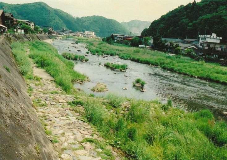 高梁川の旧三日市舟着場